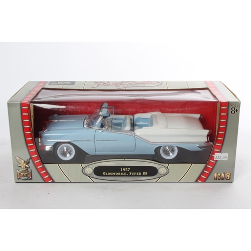 949 - A boxed 1957 Oldsmobile super 88 toy car, scale 1:18