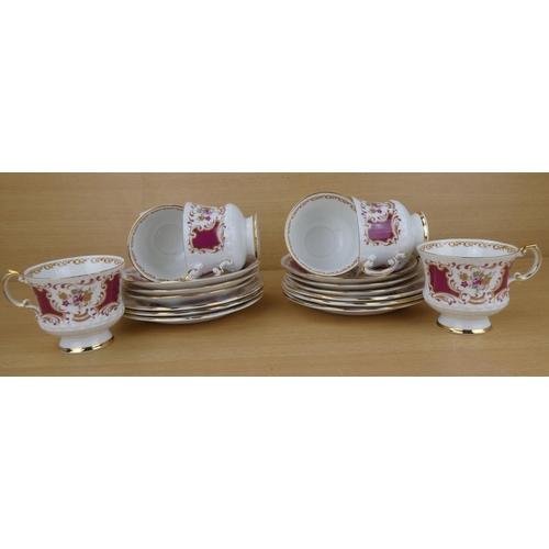 1010 - A decorative Elizabethan teaset.