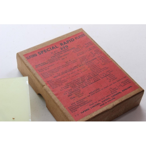 166 - A boxed Ilford Special Rapid plate.