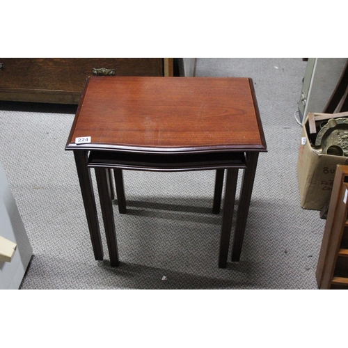 224 - A mahogany nest of two tables.
