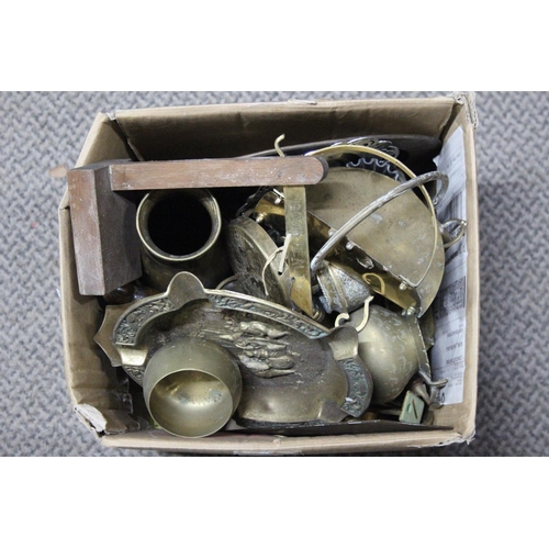 231 - An assorted lot of brass ware.