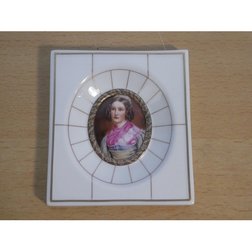 84 - A Villeroy & Boch 'Heinrich' limited edition ceramic plaque.