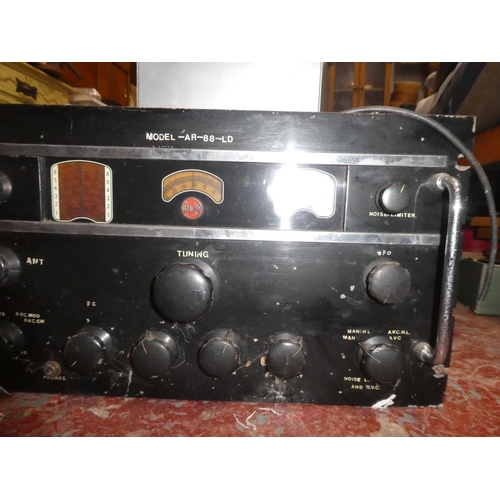 650 - A vintage RCA model AR 88LD communication receiver.