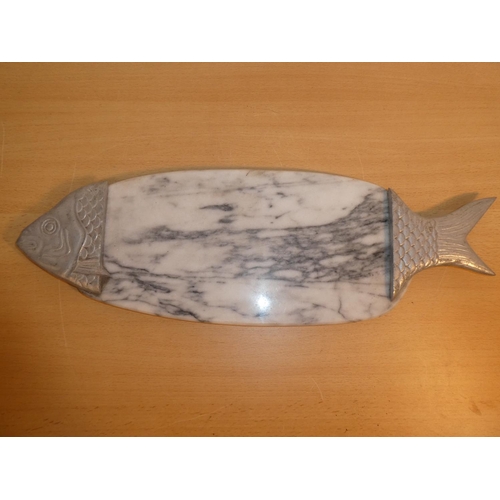 690 - A marble and metal fish serving platter.