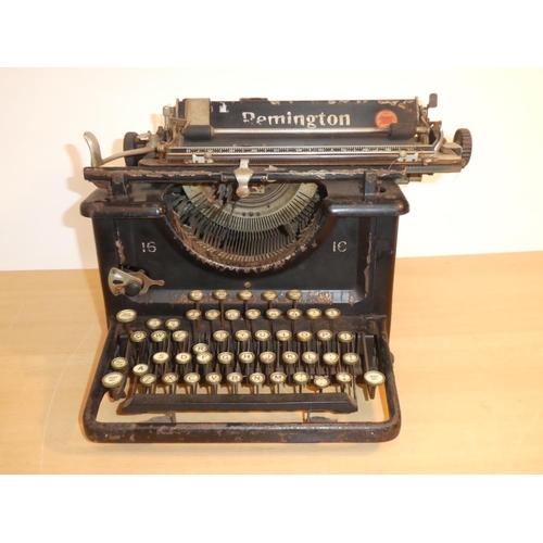 695 - An antique Remington '16' typewriter.