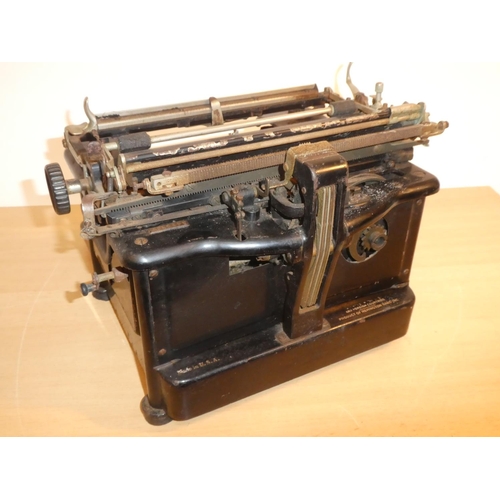 695 - An antique Remington '16' typewriter.