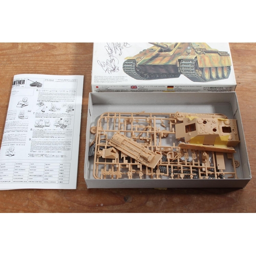 103 - A boxed Fujimi German Heavy Tank Destroyer - Jagdpanther model kit.