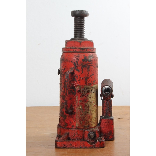 195 - A vintage Hydraulic jack.