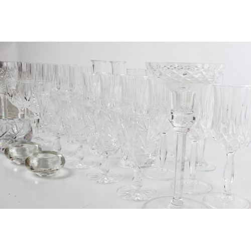 215 - A large lot of glassware.