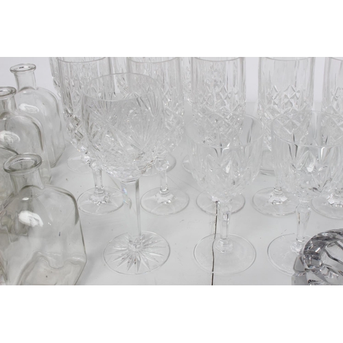 215 - A large lot of glassware.