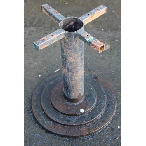 25 - A pair of metal table / stool bases.