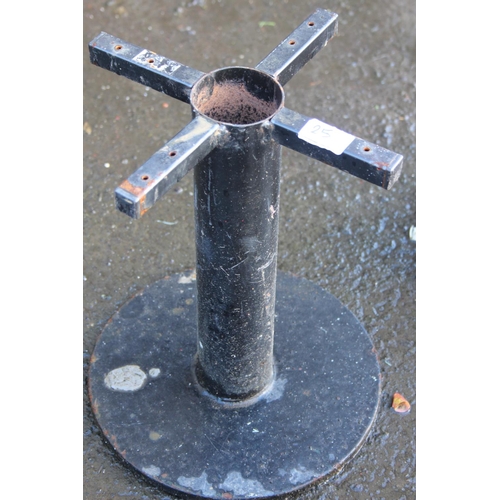 25 - A pair of metal table / stool bases.