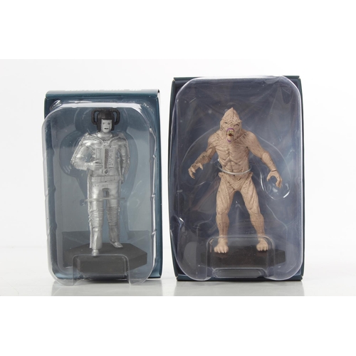 277 - Two boxed Dr Who figures - 182 Dreg and 63 Cyberleader.