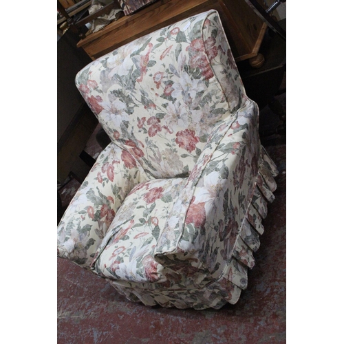 359 - A vintage lounge armchair with removable covers.