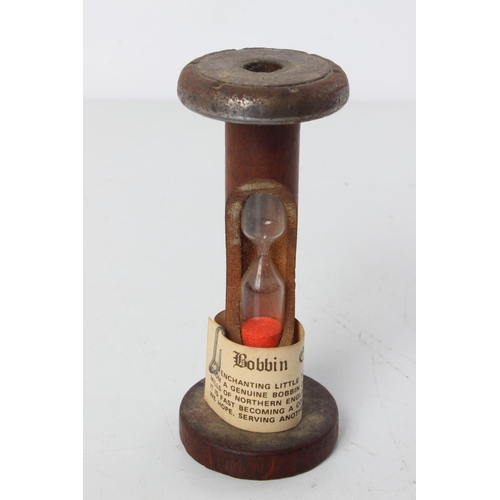 480 - A vintage bobbin egg timer.