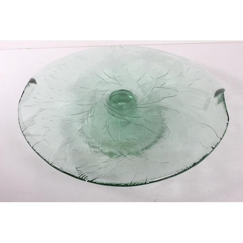 386 - A large glass cake plate.