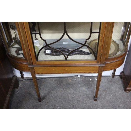 106 - A stunning antique/ Edwardian inlaid display cabinet on spade feet. Measures 110x180x40cm.