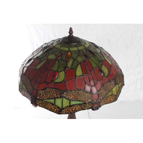 133 - A stunning Tiffany style table lamp with stained glass 'Dragonfly' shade. 17inches diameter.