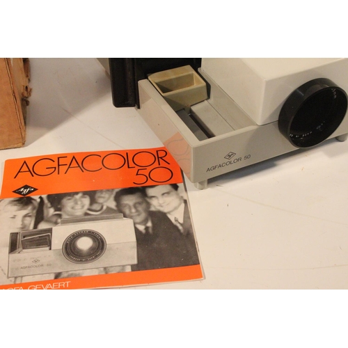 203 - A vintage boxed Agfacolor 50 slide projector.