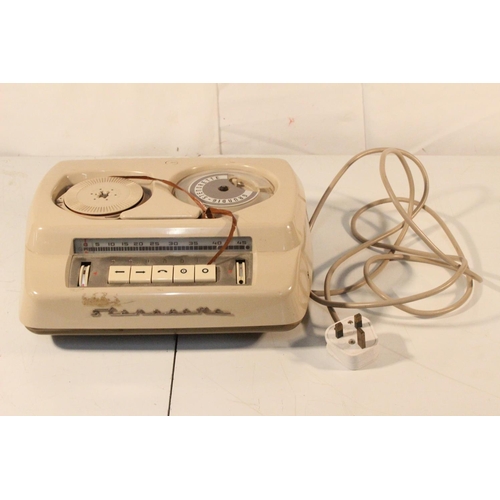 223 - A vintage Grundig Stenorette reel to reel tape recorder.