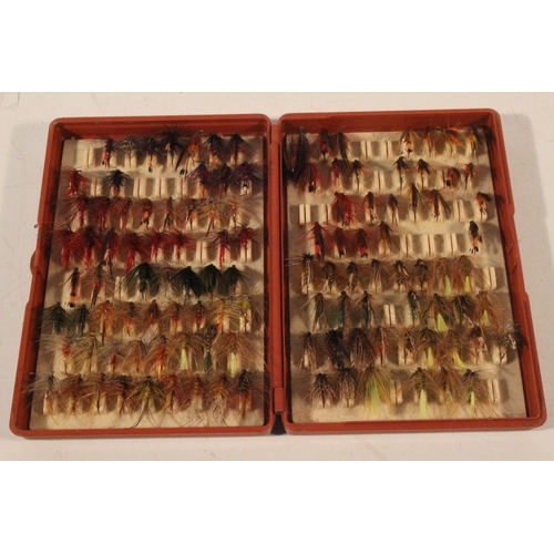 560 - A cased set of single fishing flies.