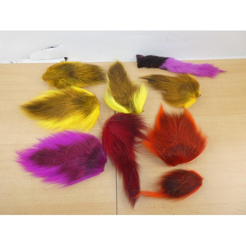 376 - A lot of Buck Deer tail dyed fur.