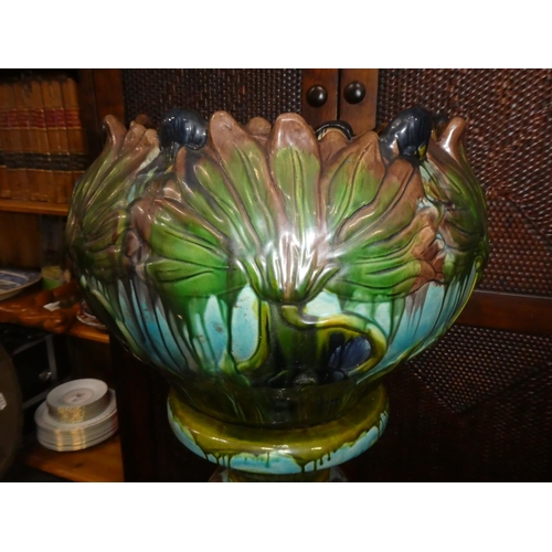 331 - A stunning antique/ Victorian Majolica Jardinière with decorative design. Measuring approx 38.5inche... 