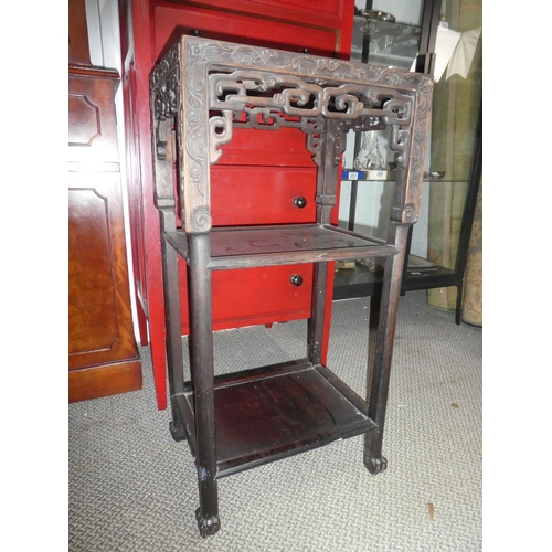 359 - A stunning antique Chinese occasional table ,with carved hardwood frame & marble top. 42x31x81cm.