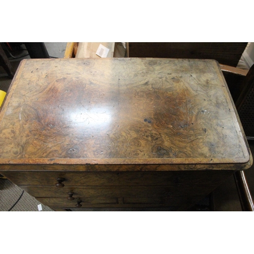 478 - A stunning antique walnut Secretaire/ writing desk, with fitted interior, in need of some restoratio... 