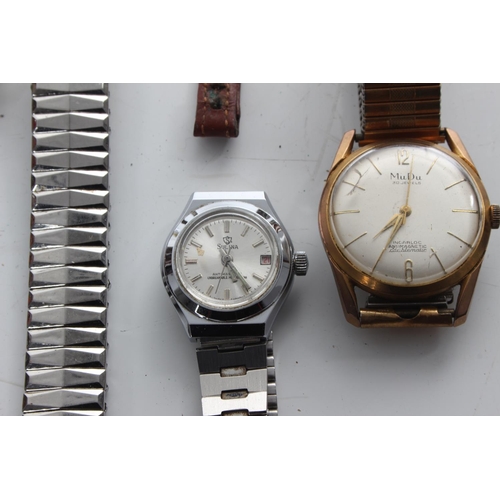 254 - An assortment of various vintage wristwatches etc.