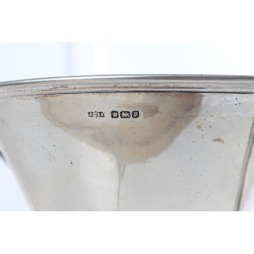 261 - A sterling silver Art Deco style bowl, weighing measuring 5.5x3inches.