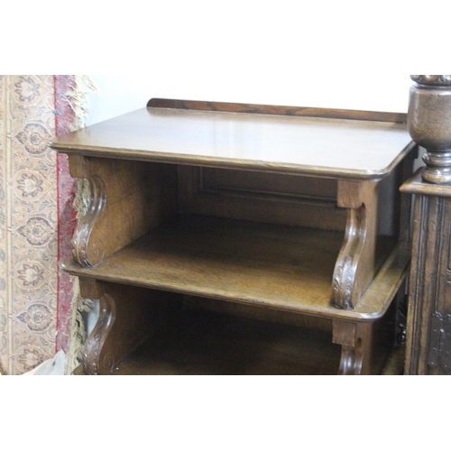 485 - A stunning antique shelving unit with decorative carved panels,  30x19x41inches.