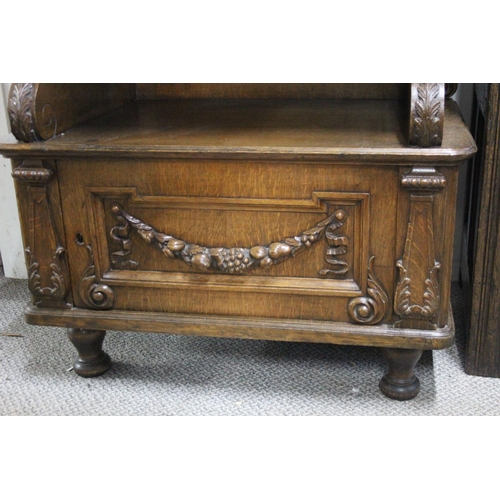 485 - A stunning antique shelving unit with decorative carved panels,  30x19x41inches.