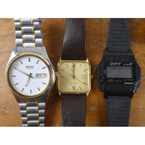 92 - A collection of various wristwatches, to include Seiko, Rotary & more.