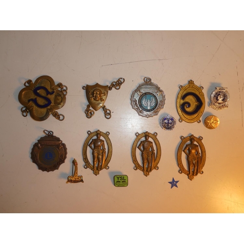 160 - A collection of Masonic Order badges etc.