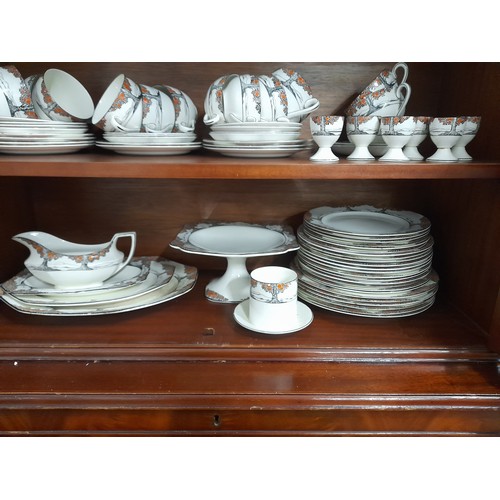 207 - A stunning large collection of Crown Ducal 'Orange Tree' tea and dinner ware.