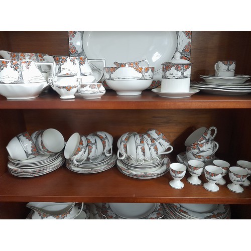 207 - A stunning large collection of Crown Ducal 'Orange Tree' tea and dinner ware.