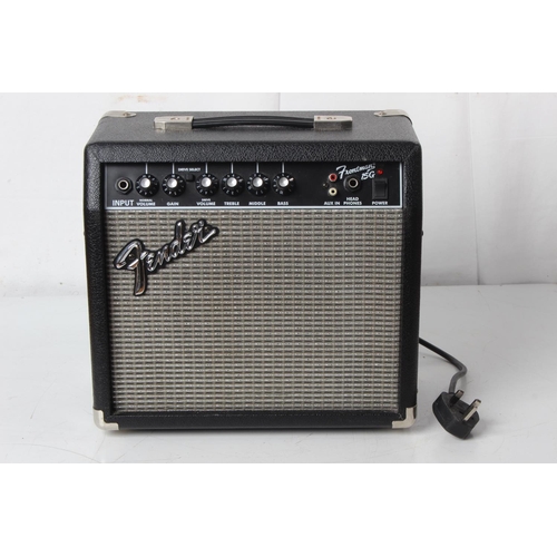 268 - A vintage Fender Frontman 15G amplifier.