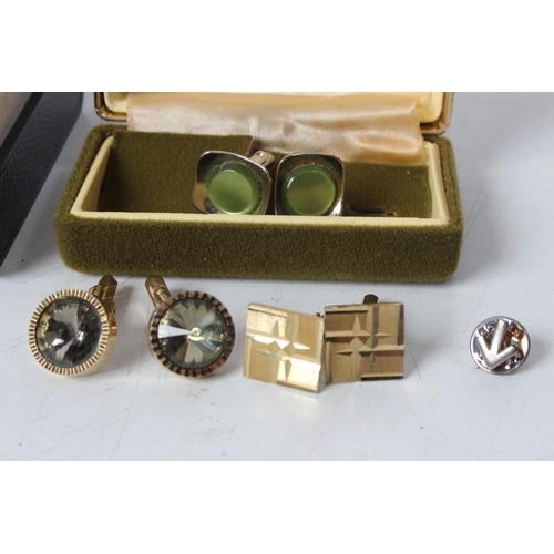 289 - A lot of assorted jewellery to include cufflinks, a cased Sekonda watch, two antique 9ct gold watche... 