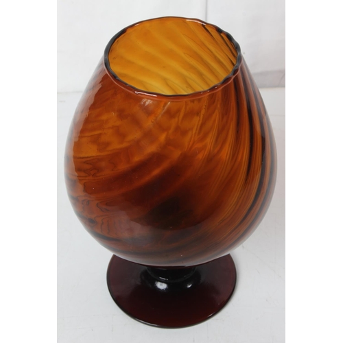 390 - A large vintage amber glass vase.