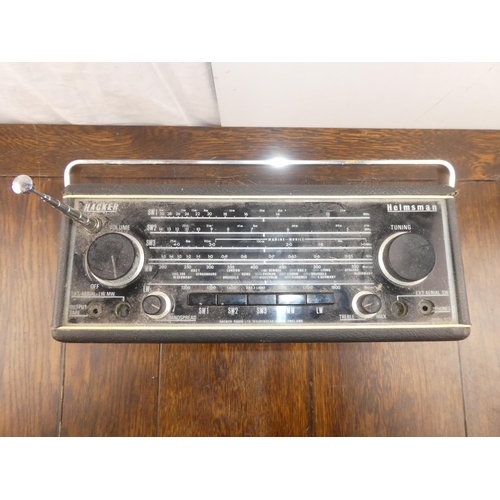 177 - A vintage Helmsmen Hacker radio.