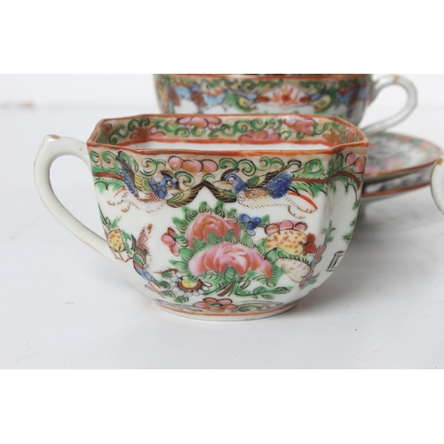 136 - A decorative antique Oriental/Chinese tea set.