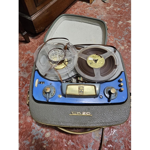 301 - A vintage/ retro reel to reel player.