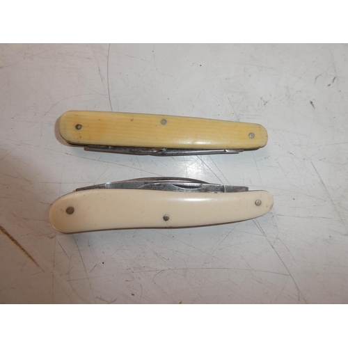 Two ERA James Barber pen knives.