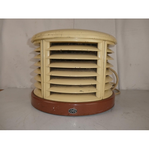 448 - A vintage/ antique HMV radiator.