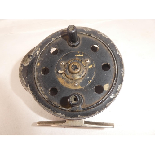 105 - A vintage Gyrex fishing reel.