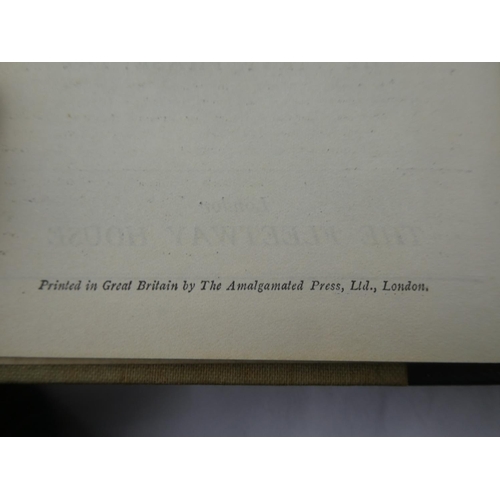 19 - A complete set of Volumes I-VI of 'A Popular History of the Great War'.