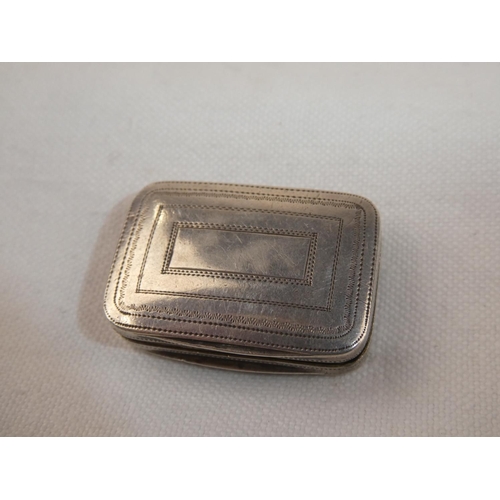 78 - A stunning Georgian Sterling Silver Vinaigrette, with gilt interior & decorative design in the style... 