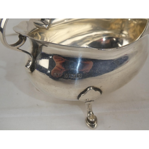 93 - A Sterling Silver sauceboat, weight 129g.