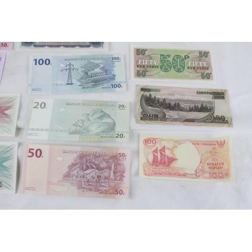 376 - A lot of assorted foreign bank notes from Nicaragua, Bosnia, Congo, British Armed Forces, North Kore... 